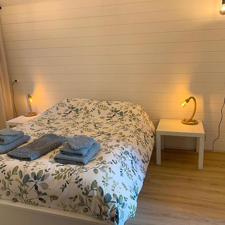Tiny House Tussen De Grachten Снек Экстерьер фото